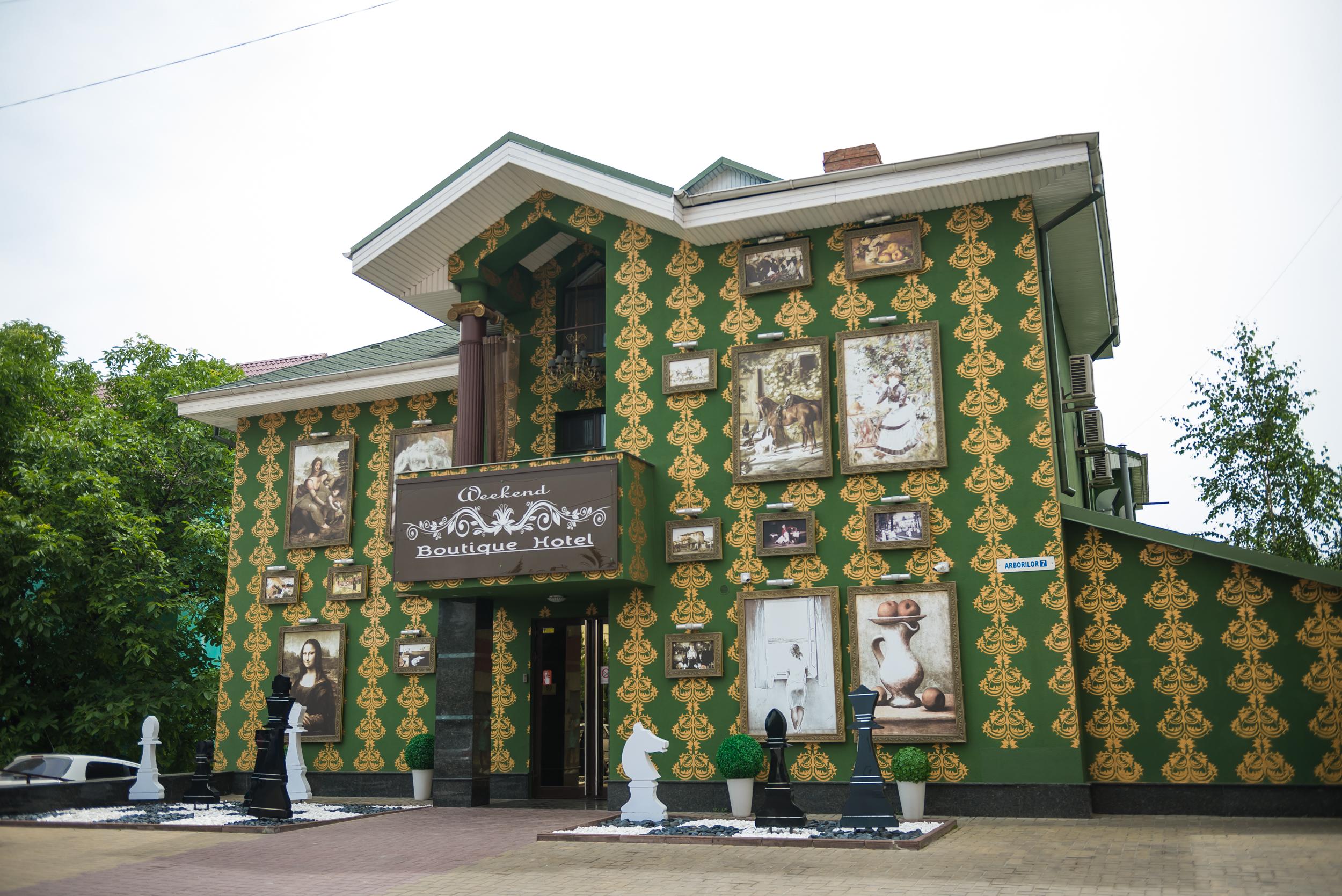 Weekend Boutique Hotel Chisinau Bagian luar foto