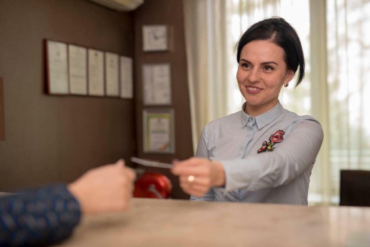 Weekend Boutique Hotel Chisinau Bagian luar foto